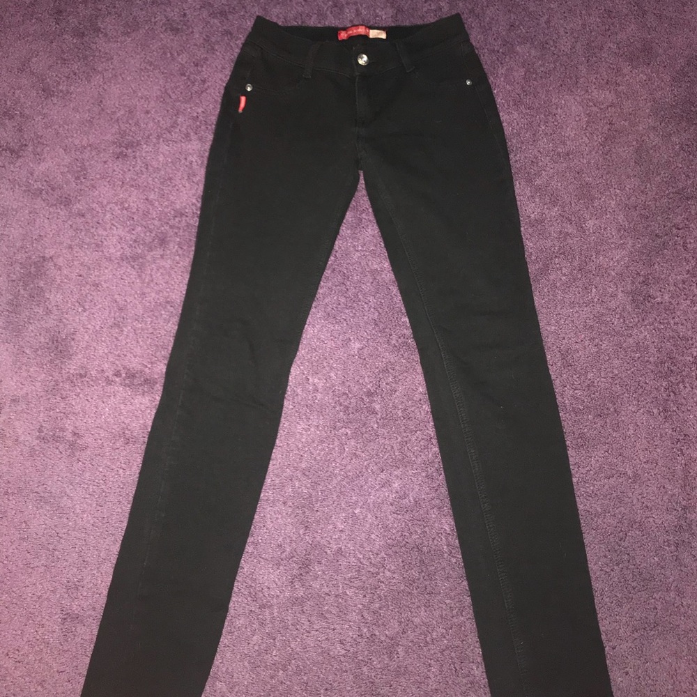 Black U-Turn Jeggings
